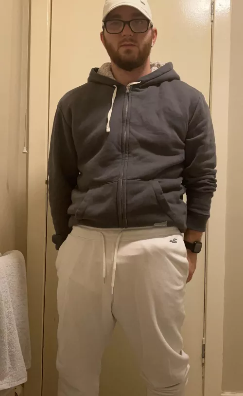 Bout to head out is it noticeable? by NoName_2799