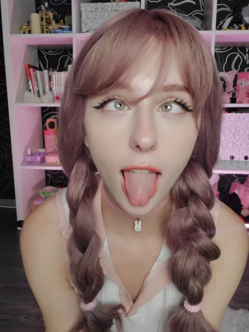 Do you like my ahegao? [OC] by Tulpina