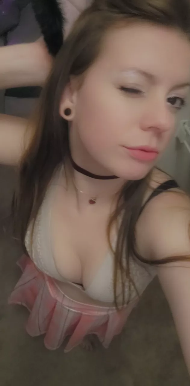 Do you like small real boobs or fake big ones? [lilraysunshine] posted by Prismeclipse