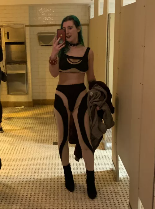 Drunk selfie by sirenskiss3