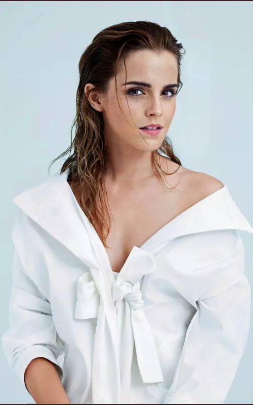 Emma Watson is making me use both hands to pump by Toy4Celebs