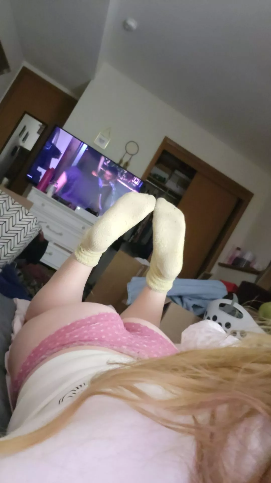 fuzzy sockkkssss😍 posted by BG_Socks