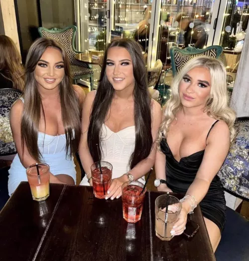 Heavy on the makeup by West-Baseball1176