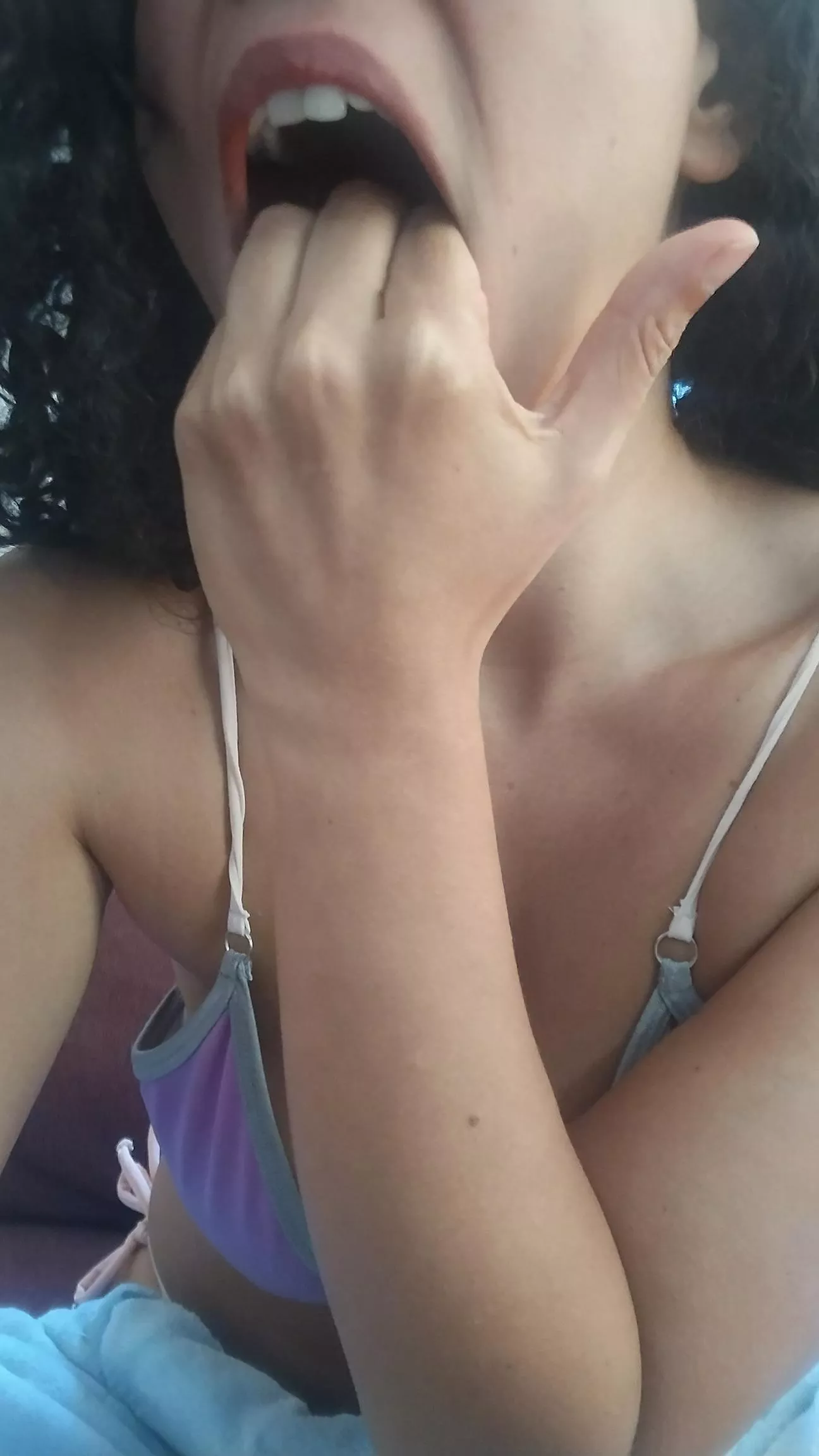 how many fingers fit? posted by bruja_bruta