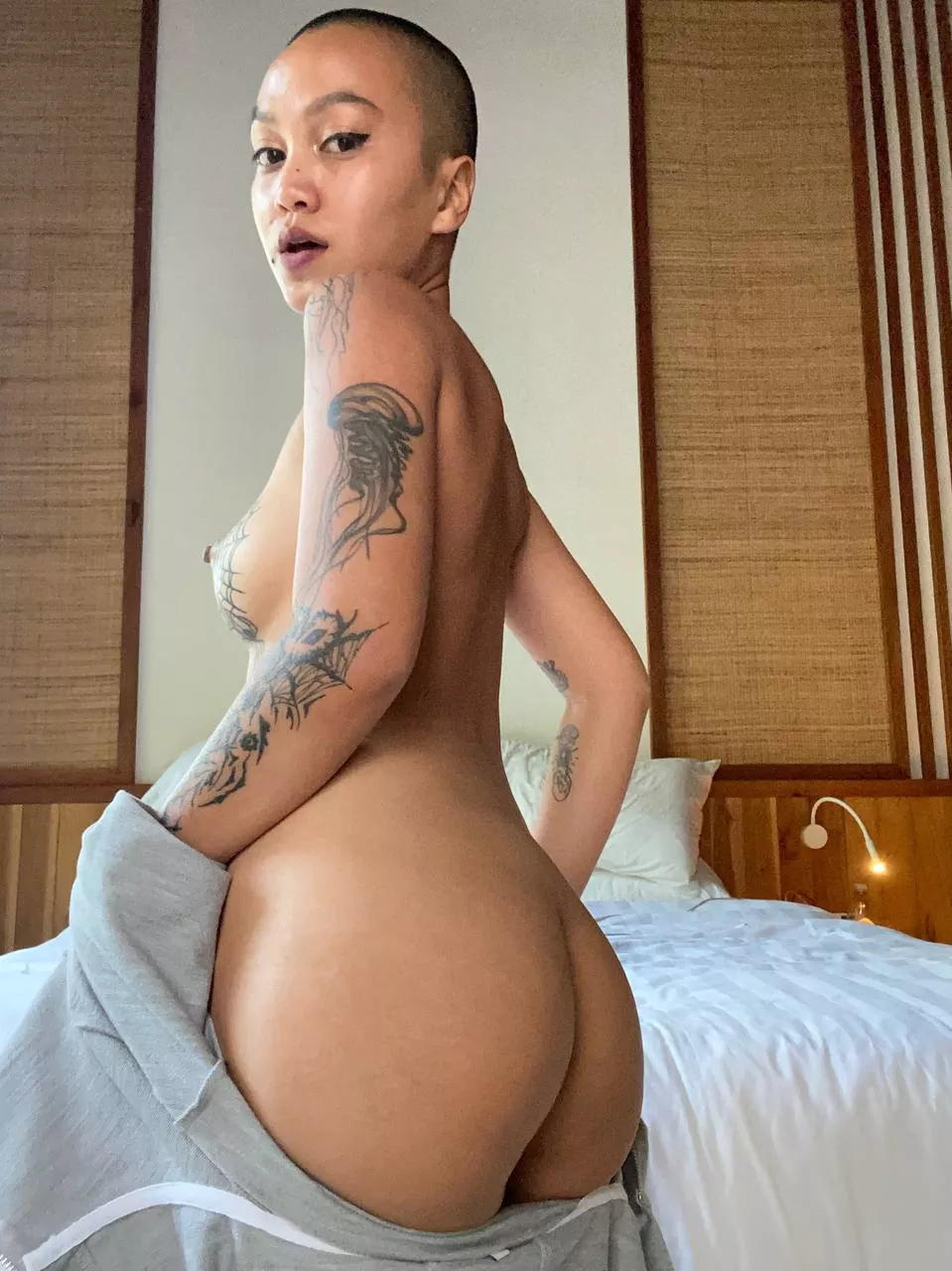 If you like my petite ass I’d let you fuck it posted by FamouslyWatchful