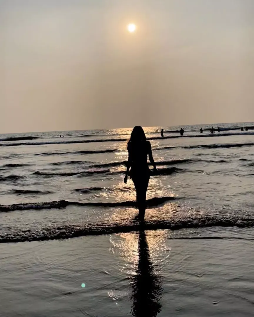 in love with her beach look ❤️‍🔥 posted by Ambitious-Ad-9611