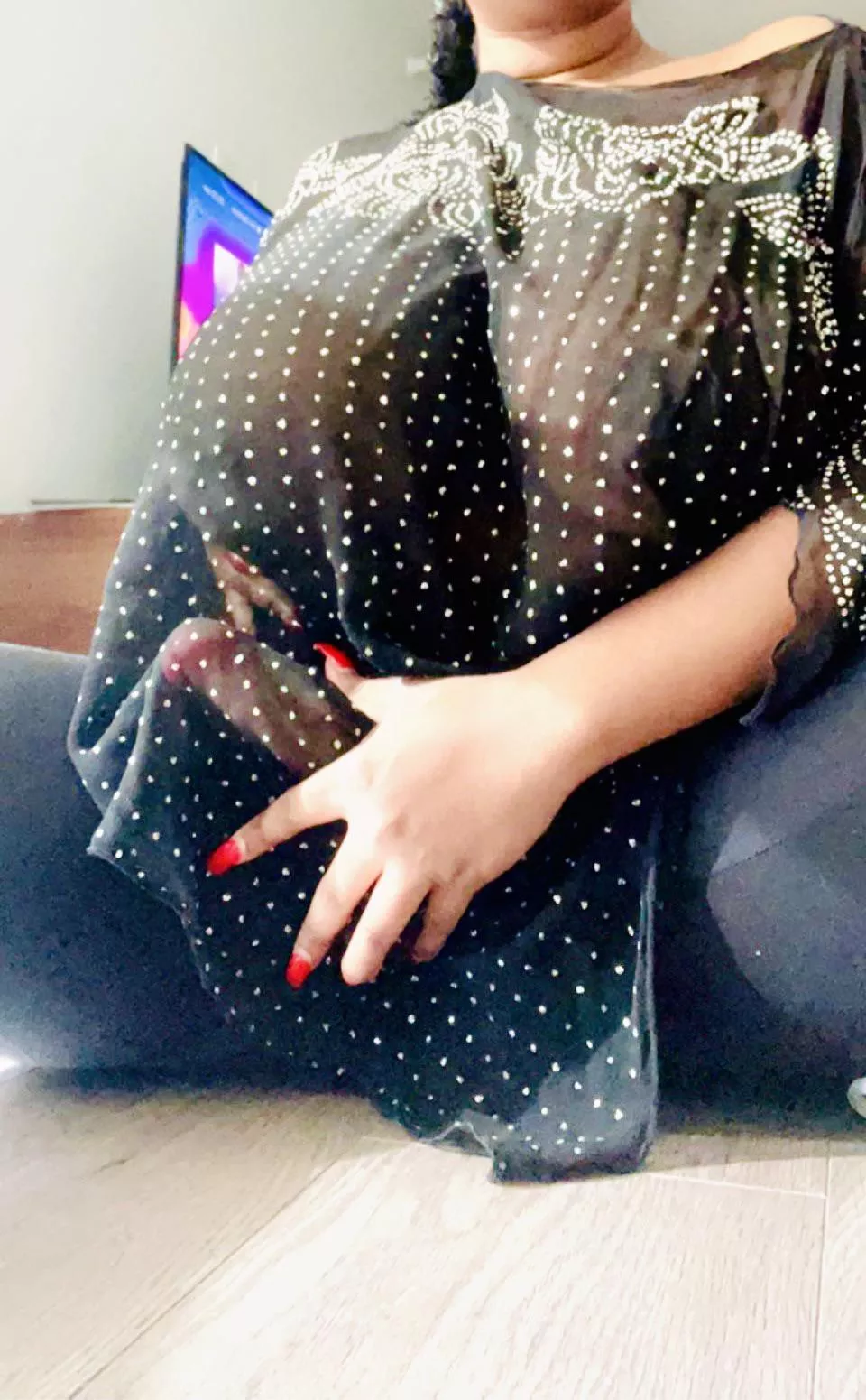 It’s our first date. I’m wearing a really sheer top and you see this peaking through .. Wyd?😈 posted by serveyourqueen