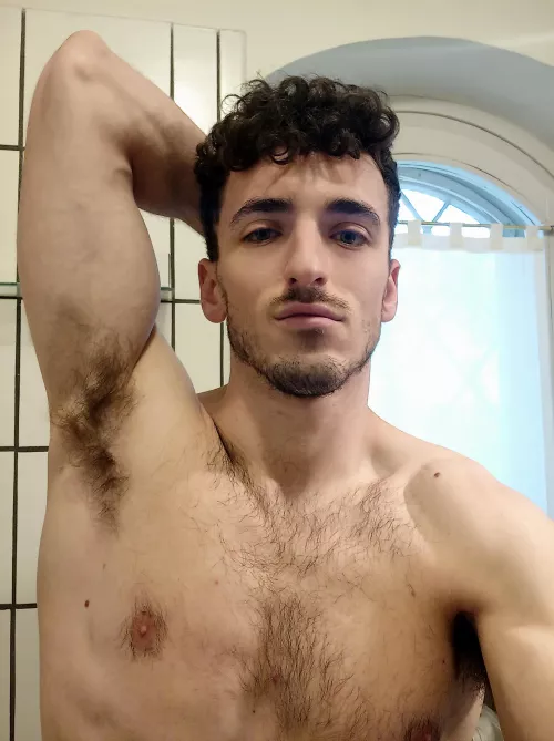 it's starting to get warmer, my pits can finally breath. Would you sniff them? by ItalianDream15