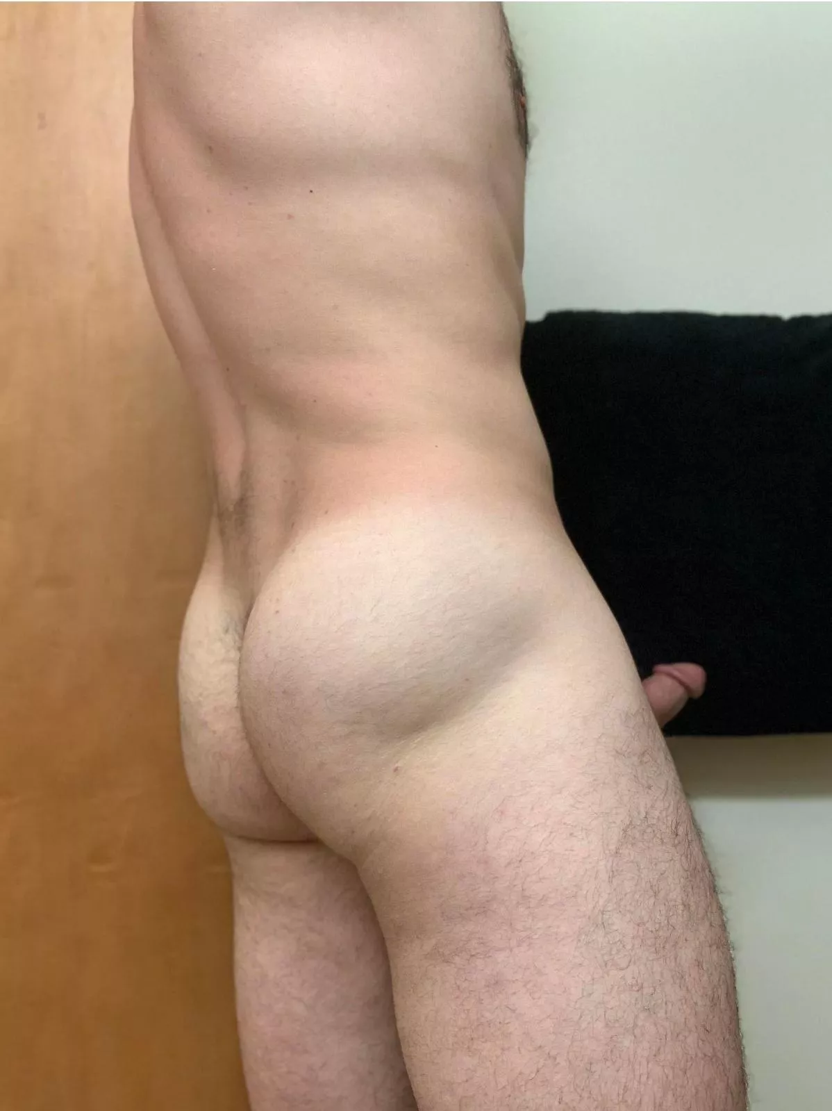 Kiss me First! posted by redithotx3