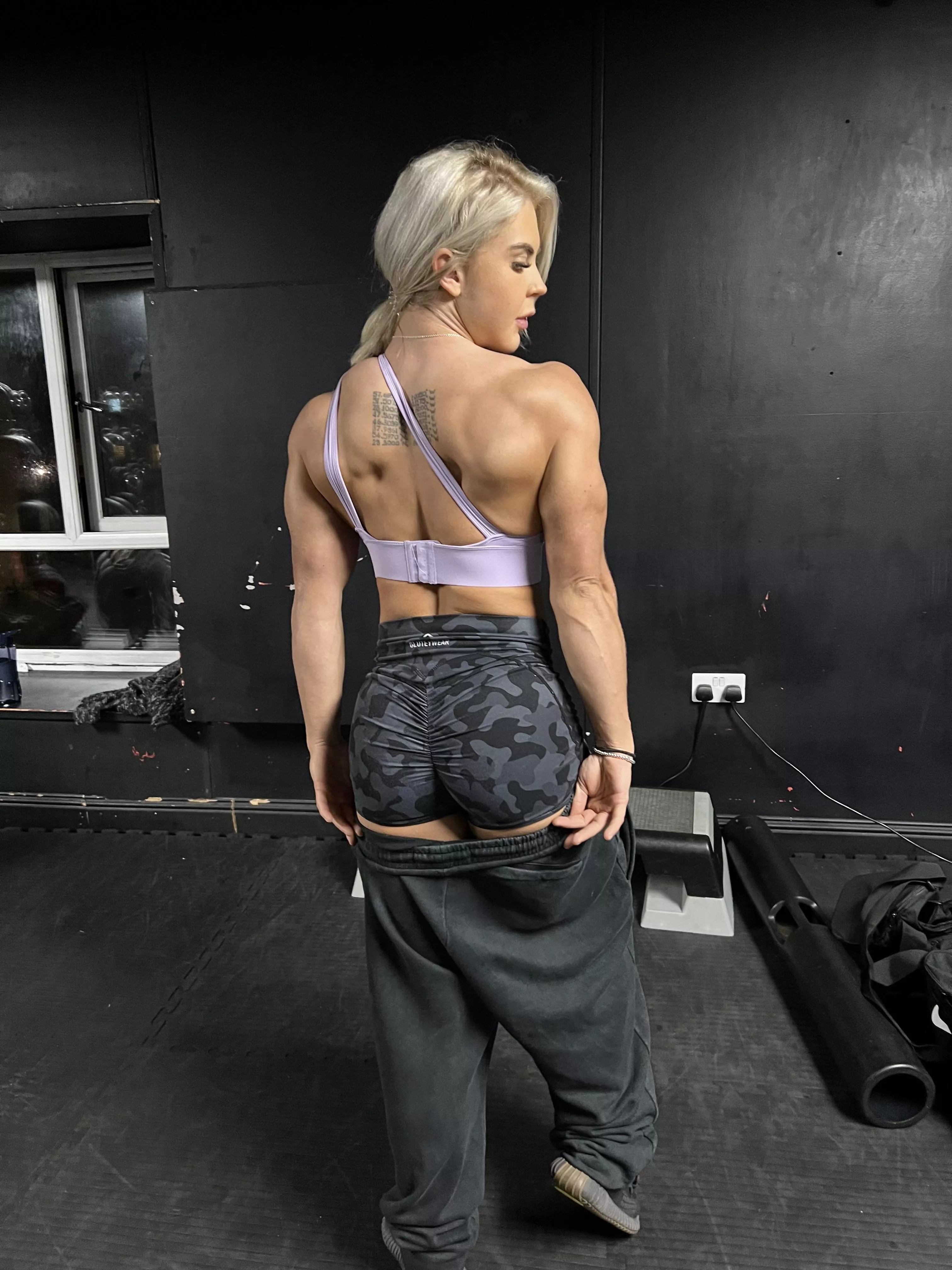 MoreofErinT 💪 posted by profilemgmt