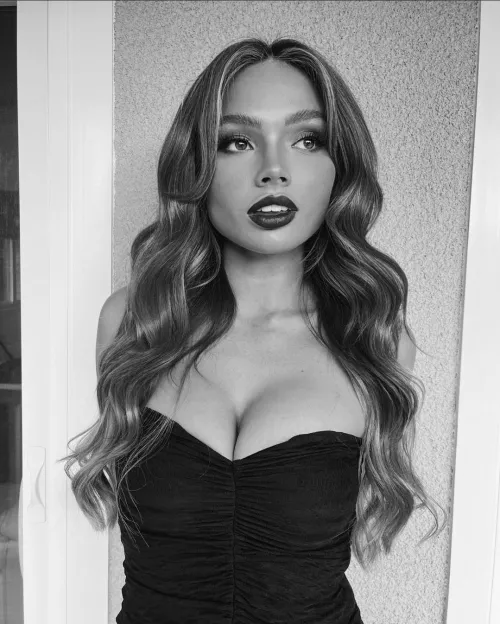 Natalie Alyn Lind by TettiDewKorti