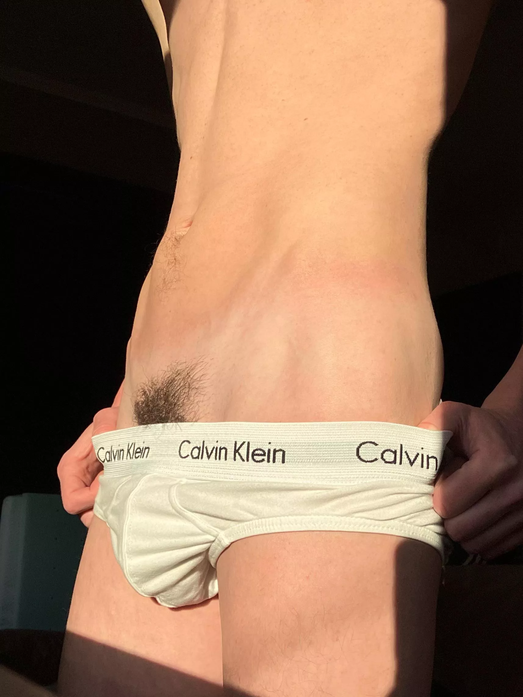 Naturally limited hair except for this area. Happy trail doesn’t connect. posted by mcstrokinoff