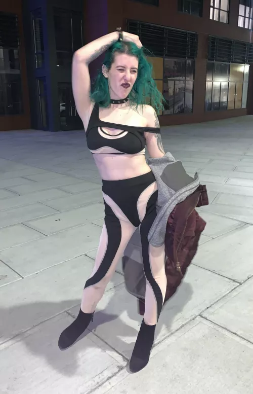 Night out by sirenskiss3