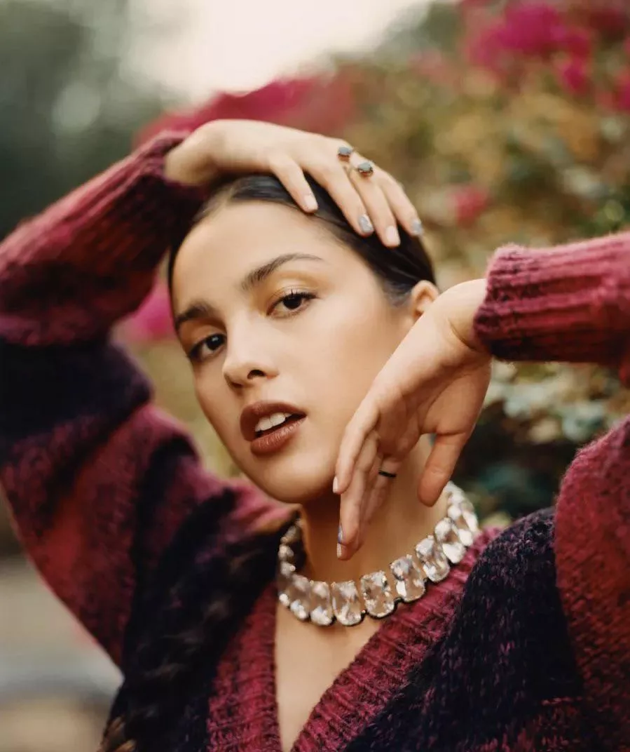 Olivia Rodrigo posted by painefinalfantasy