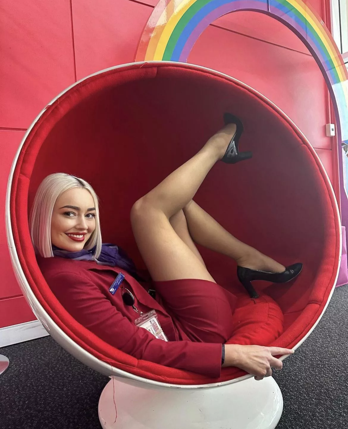 Sexy in red 🇦🇺 posted by arrayoutofbounds