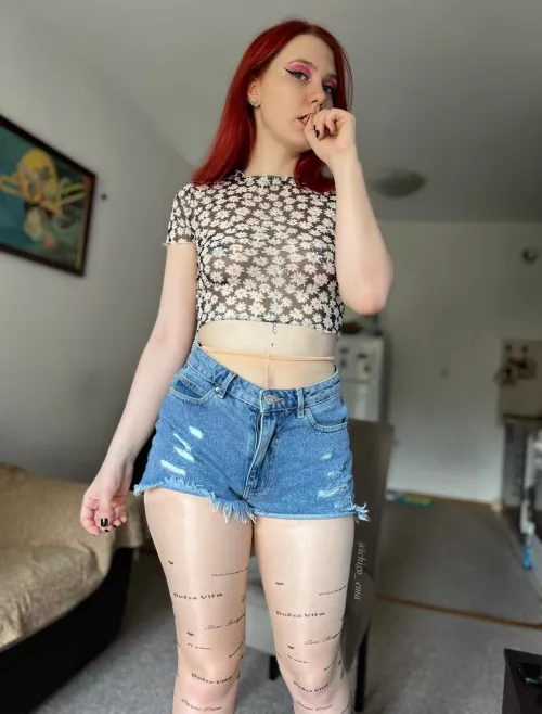 Sheer crop top 😍 by ichigo_emaa