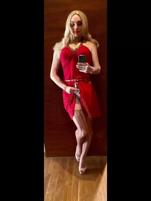 So, if I trap you at the club can we take turns back home? by doblerei