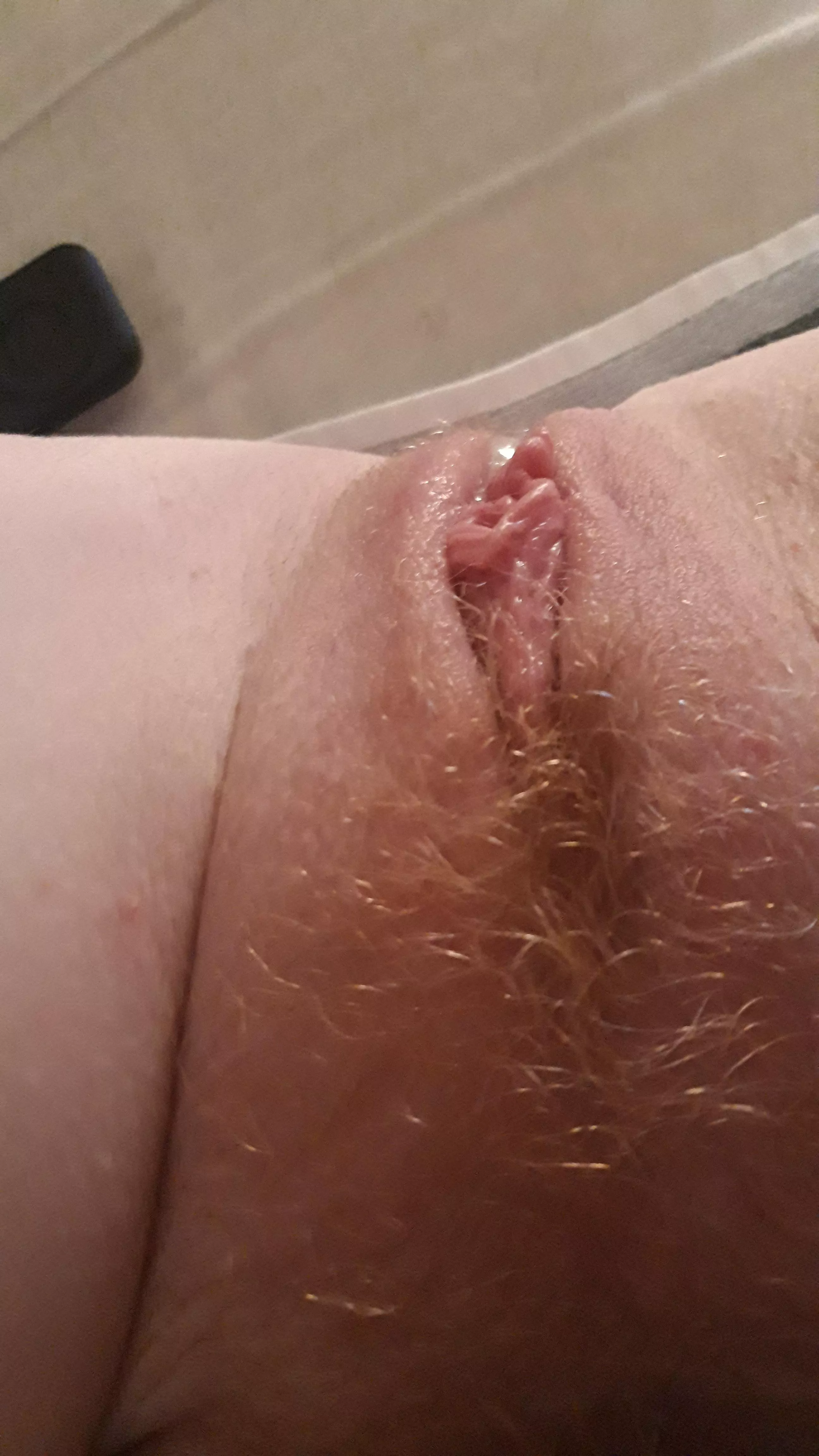 Sunday session... who wants to join me? ❤ posted by Little_Ginger_Pussy