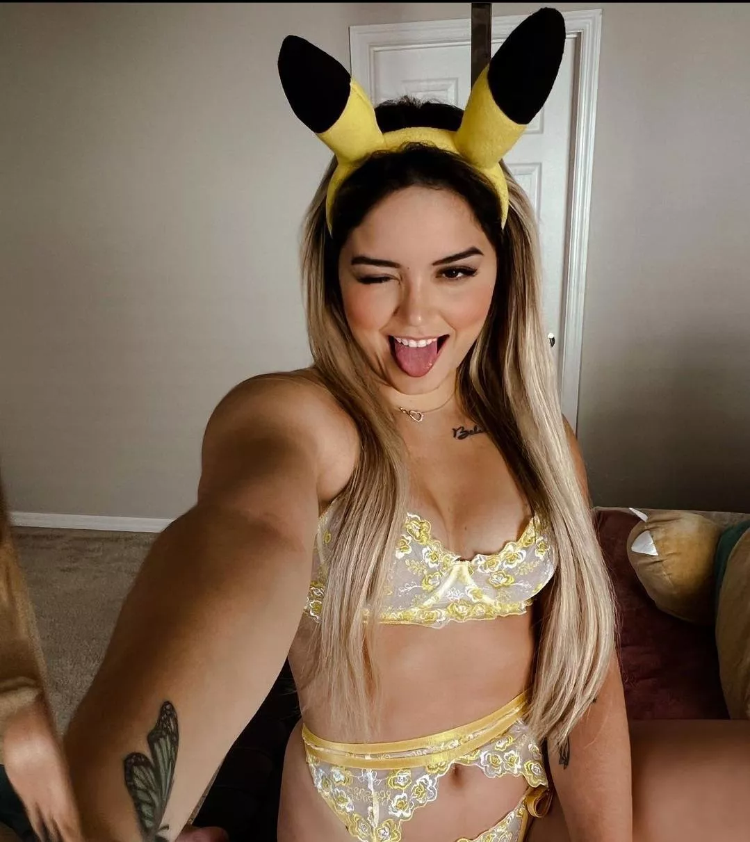 Tay Melo posted by Johnny_9500