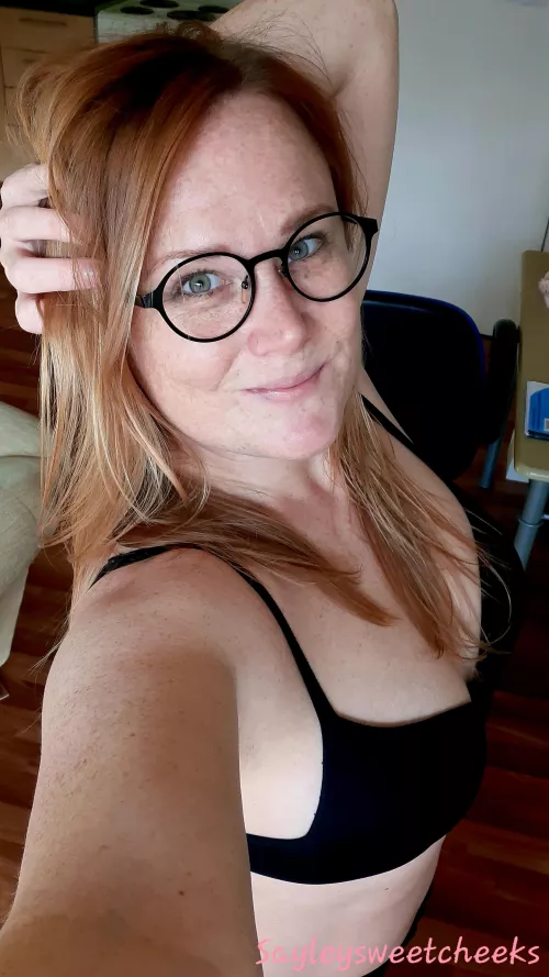 TGIF wahoooooo by Sayleywayley