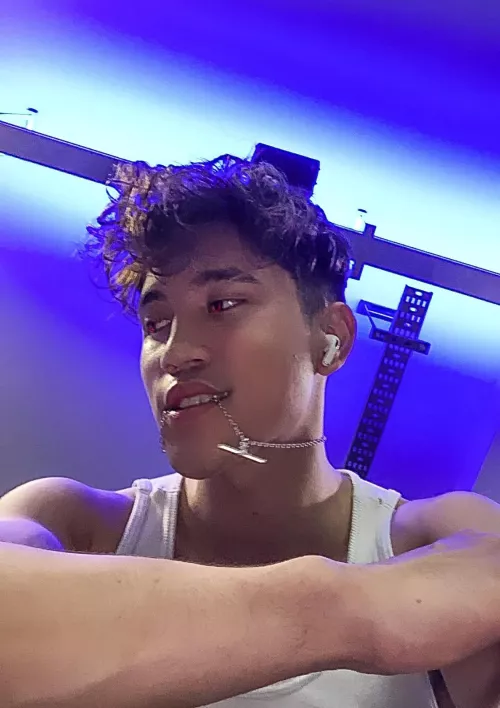 U like what u see? 😏 by suaveliciouss