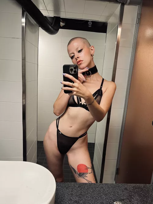 very very short 🫶🏻 by haructed