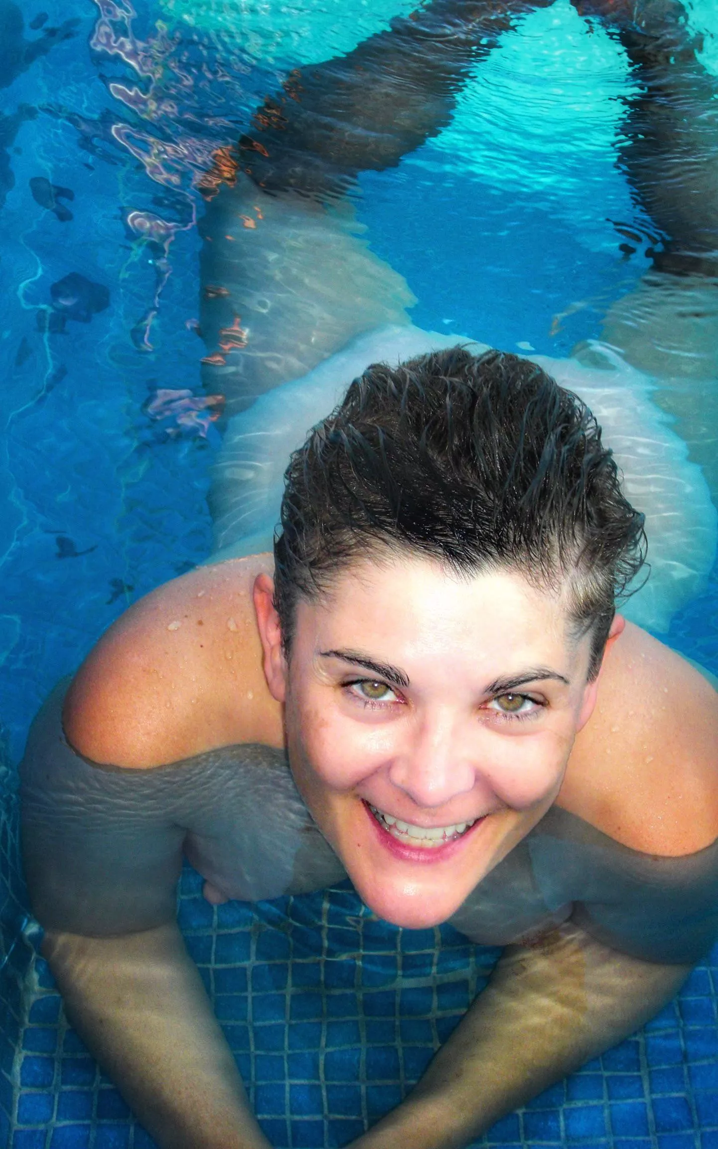 Wet short hair! posted by teamsimple1