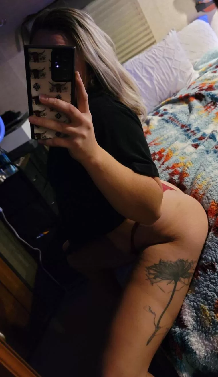 what should we do for Sunday funday?😘 posted by Pipeliner31