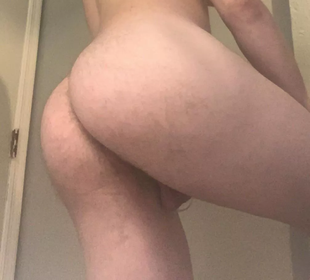 Where’s my seat? DM’s open 😉 posted by collegejock99