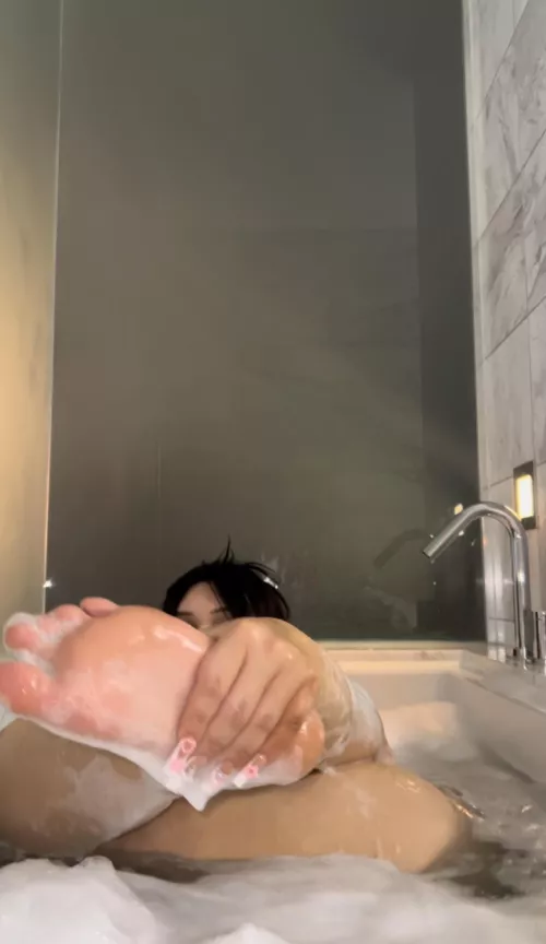 Would u rub me down in the tub? by Various-Principle-96