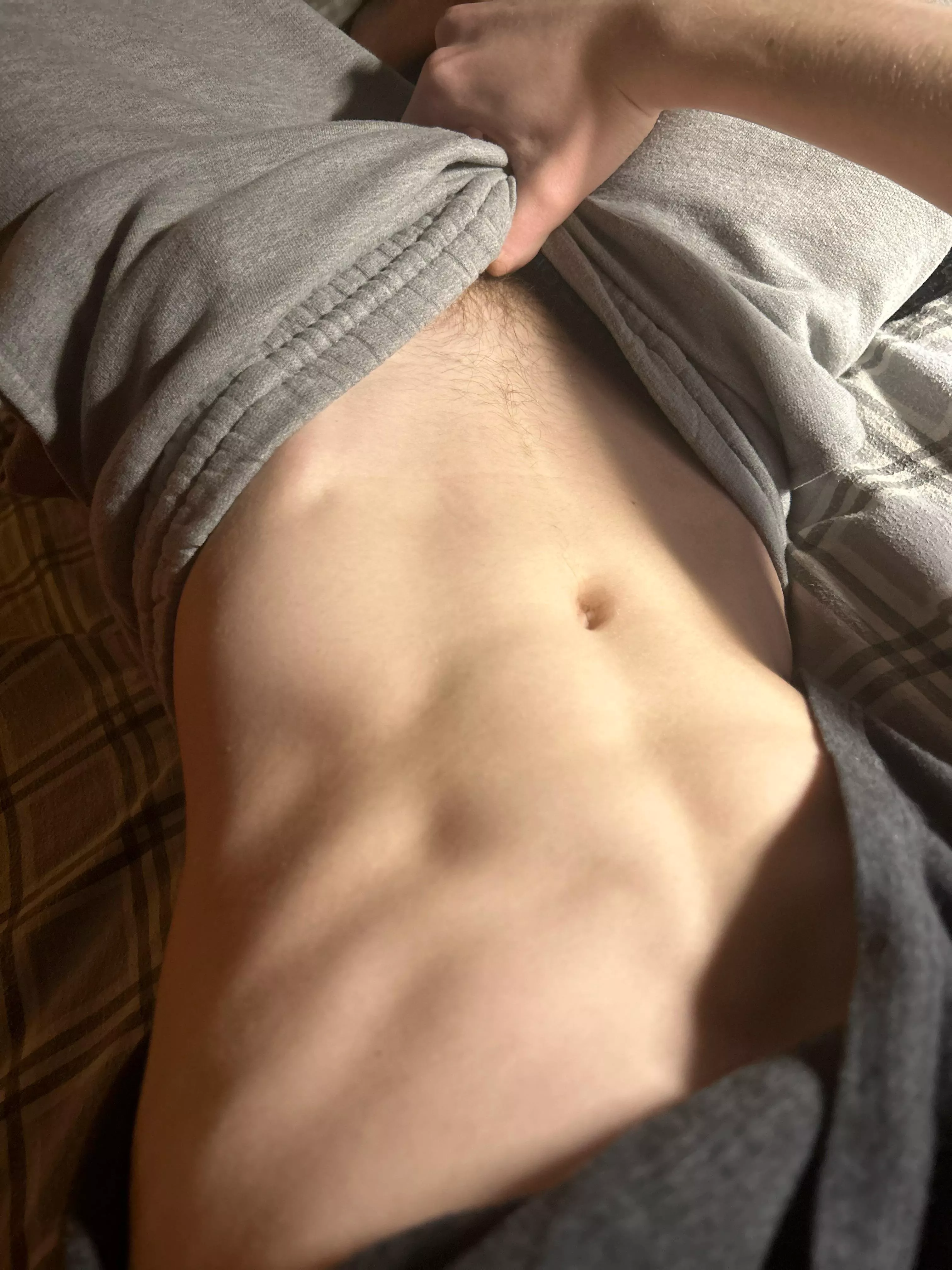 19 canada, looking for fit/hung. no face. add me: m_scott3778 posted by Acrobatic-Dog04