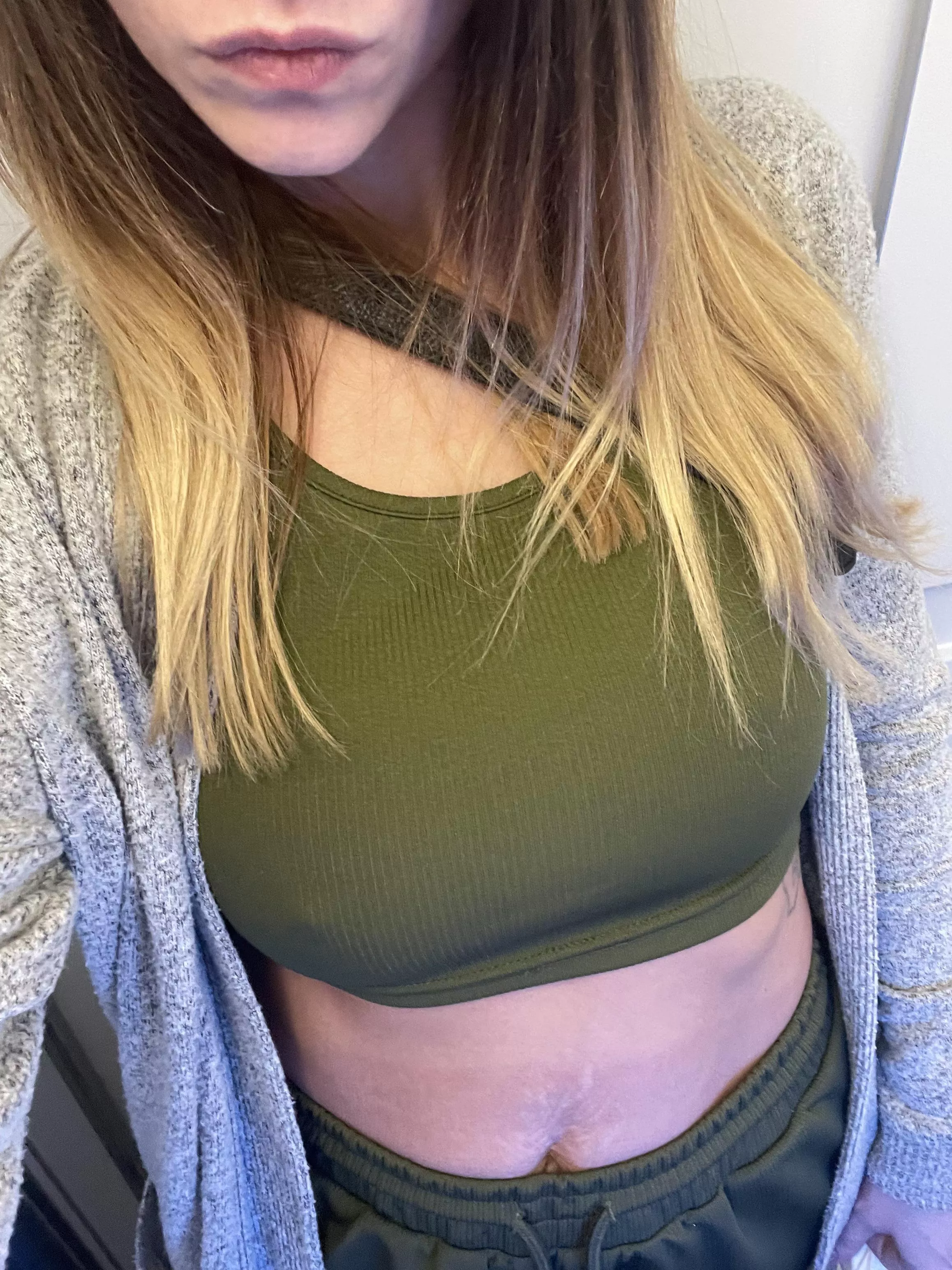 Airplane selfies 😘 guess its a little cold 36k feet in the air posted by IvyMarie077