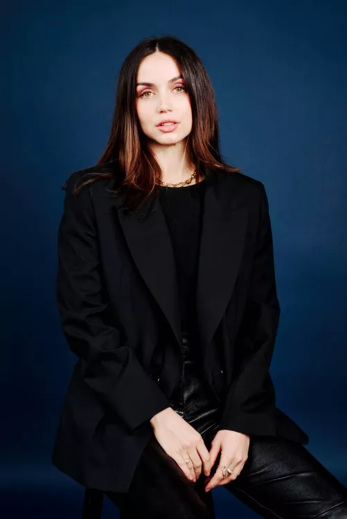 Ana De Armas by Breathlessbeauty