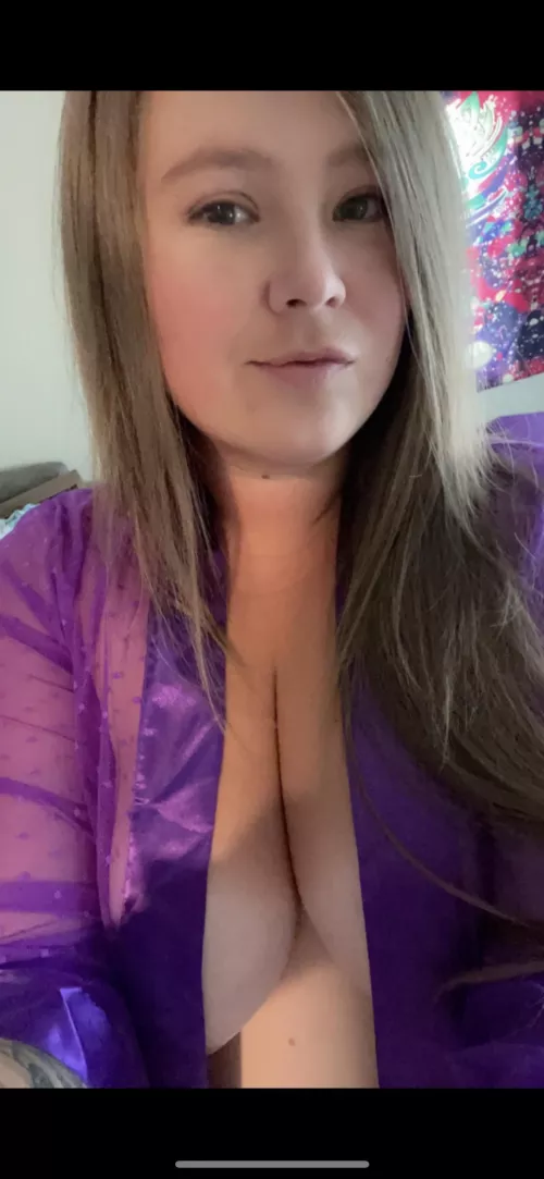 Can I make the beginning of your week better! by AdConsistent8302