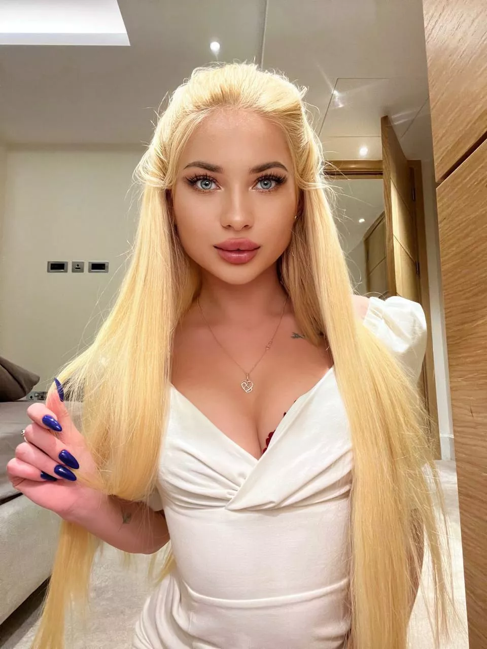 Can’t help but be a tease ;) posted by sunnykitty_