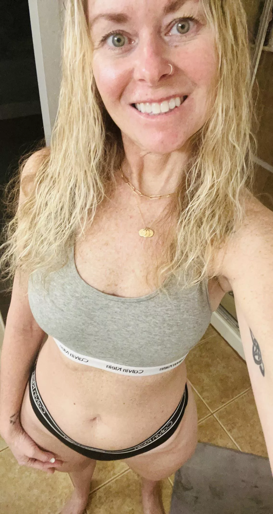 Comfy in my Calvin’s [F] posted by Just-To-Explore28