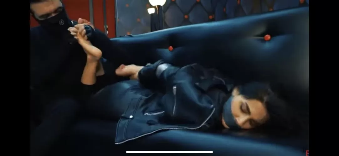 Does anybody know what this vid is? by Skelly545