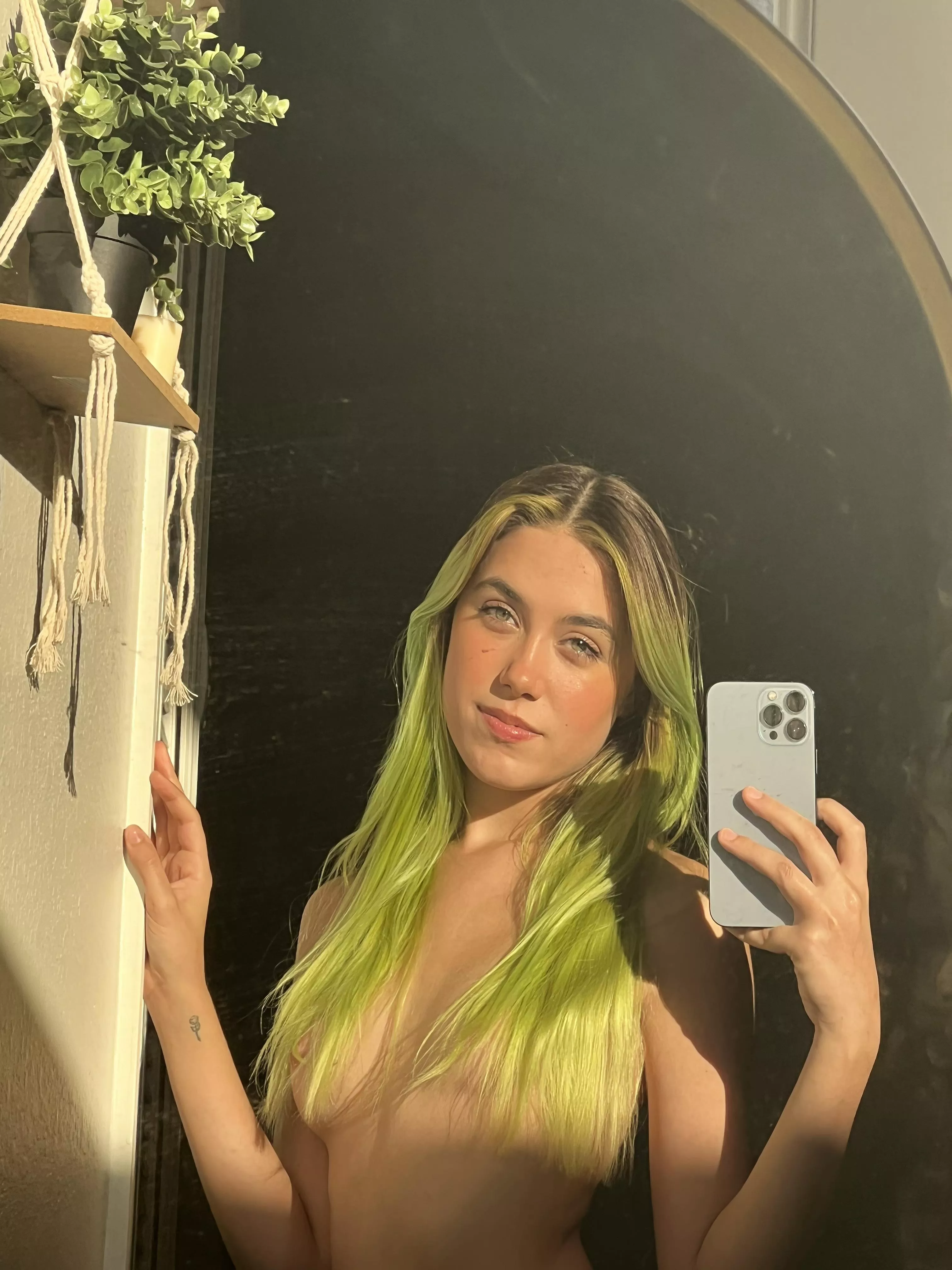 Feeling like a powerful goddess posted by PrincessMoonBitch