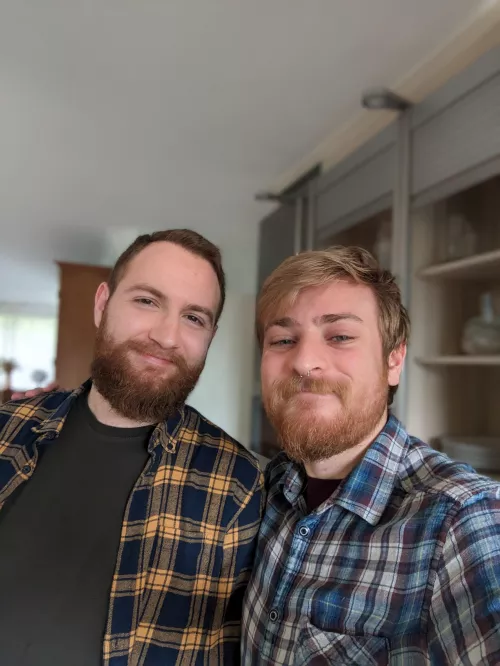 Flanel weather ✨ by direbearrawr