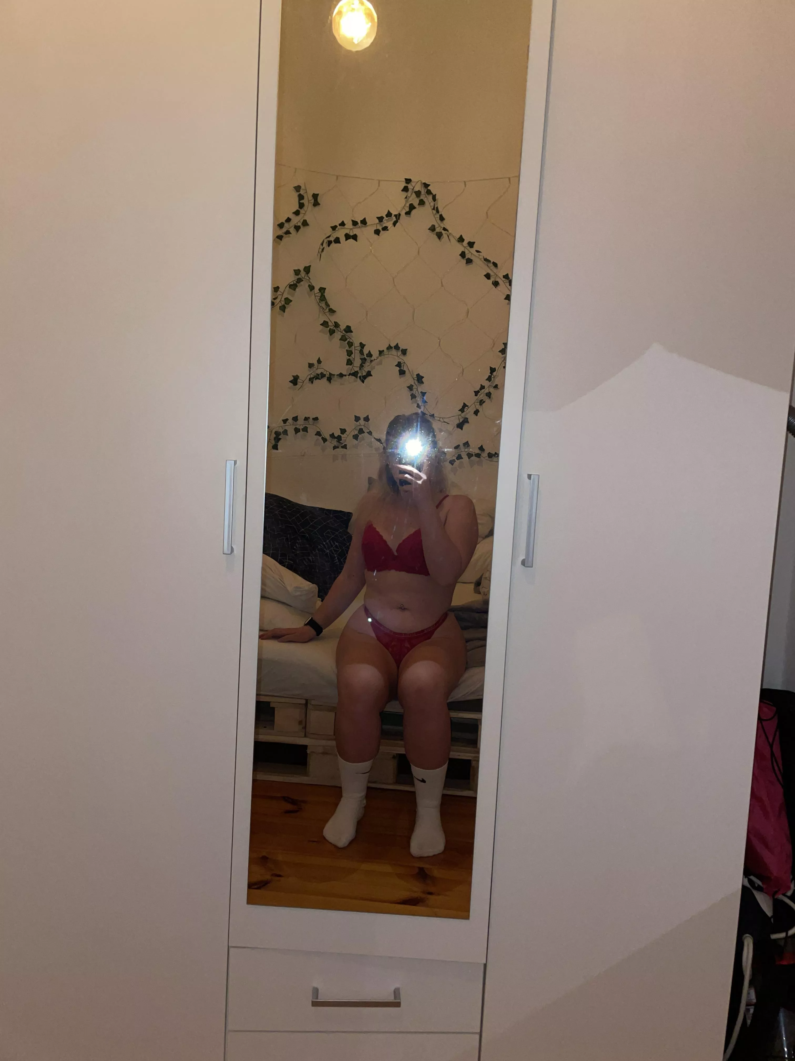 Fuck me till I can‘t walk anymore posted by Alarming-Guitar-8905