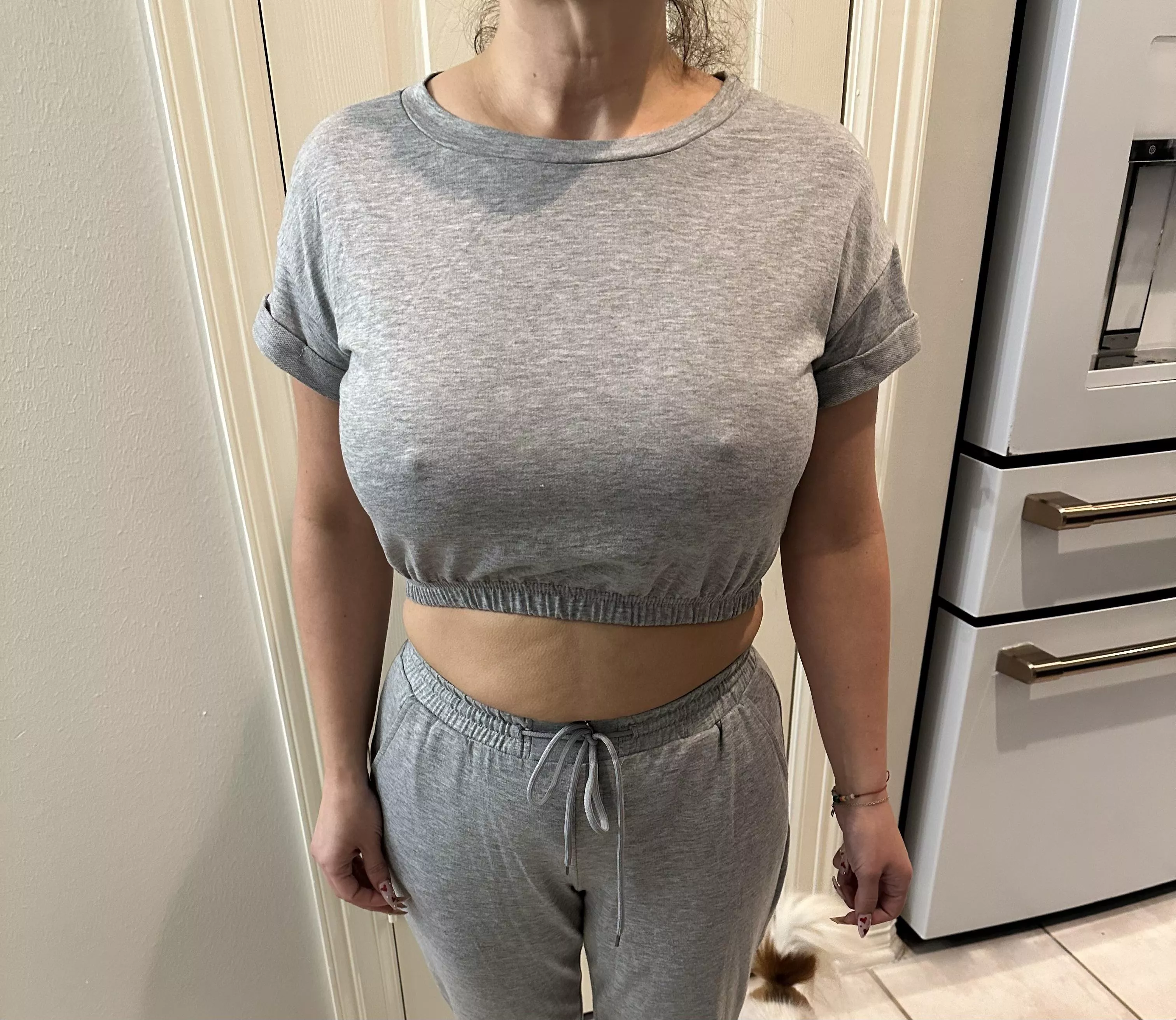 Going to work out. Wanna join me? posted by melissa-sunshine