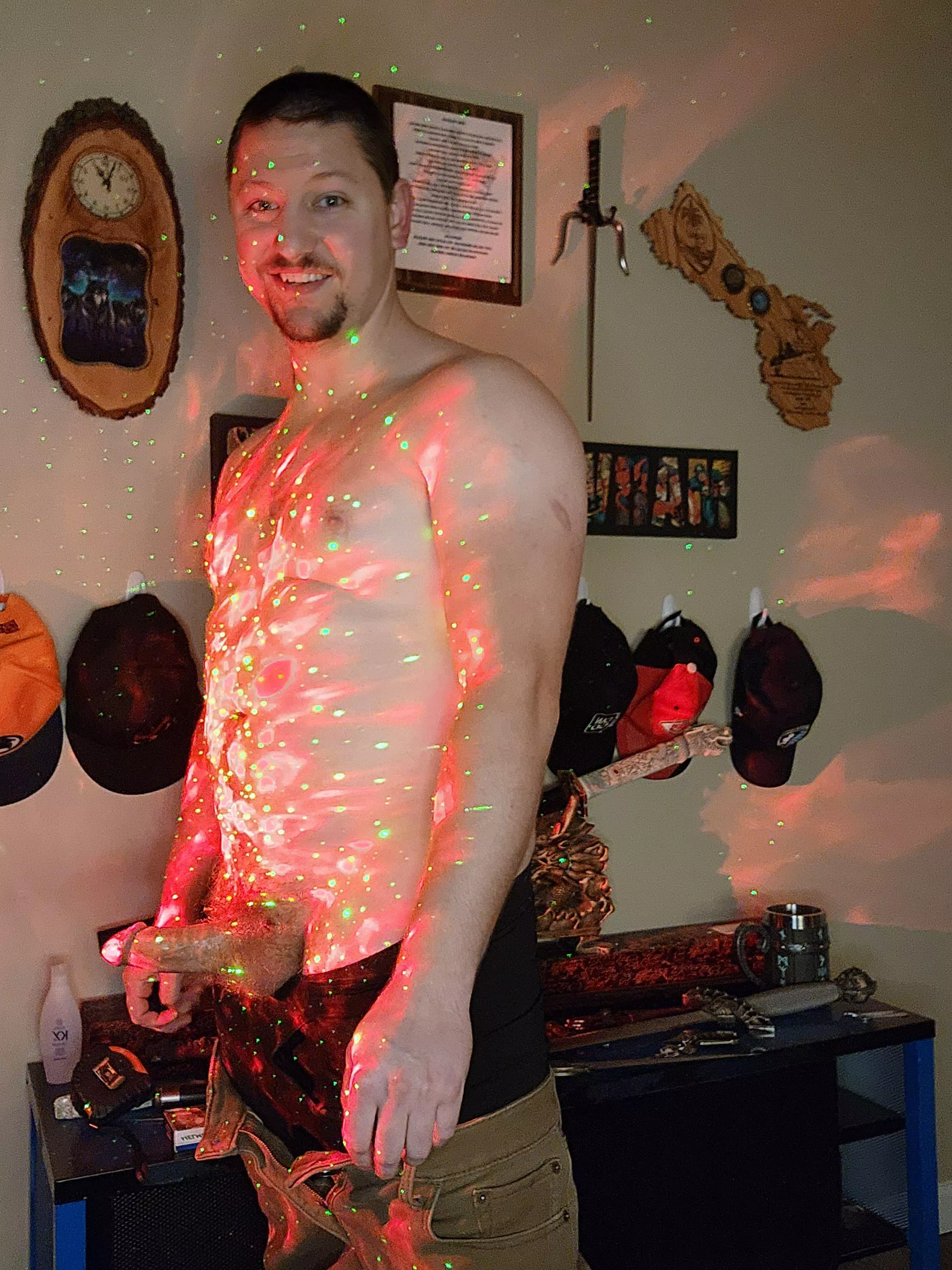 hello there posted by ToolBeltsandDadBods