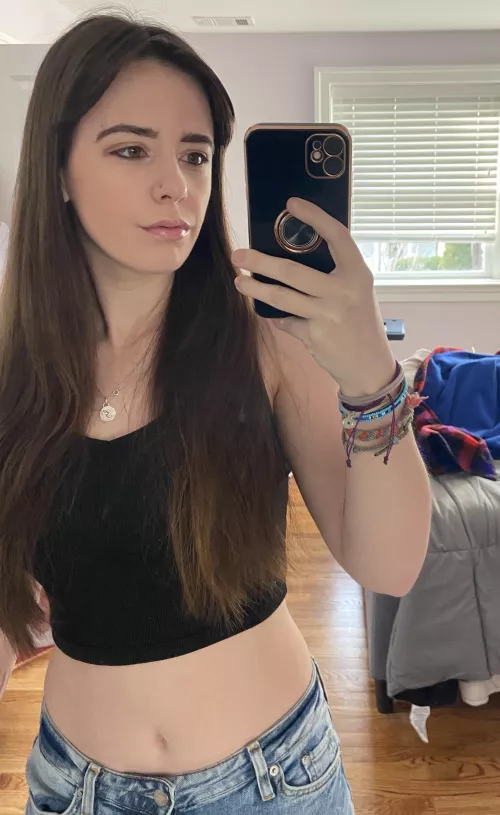 Hey 👋 by lavender-0wl