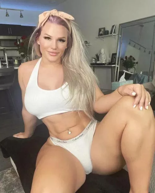 hey guys happy Monday.. [img] by UNIQUE_9212