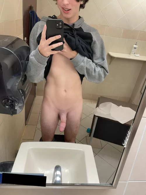 Hope you like my smile :) by No_Philosophy5120