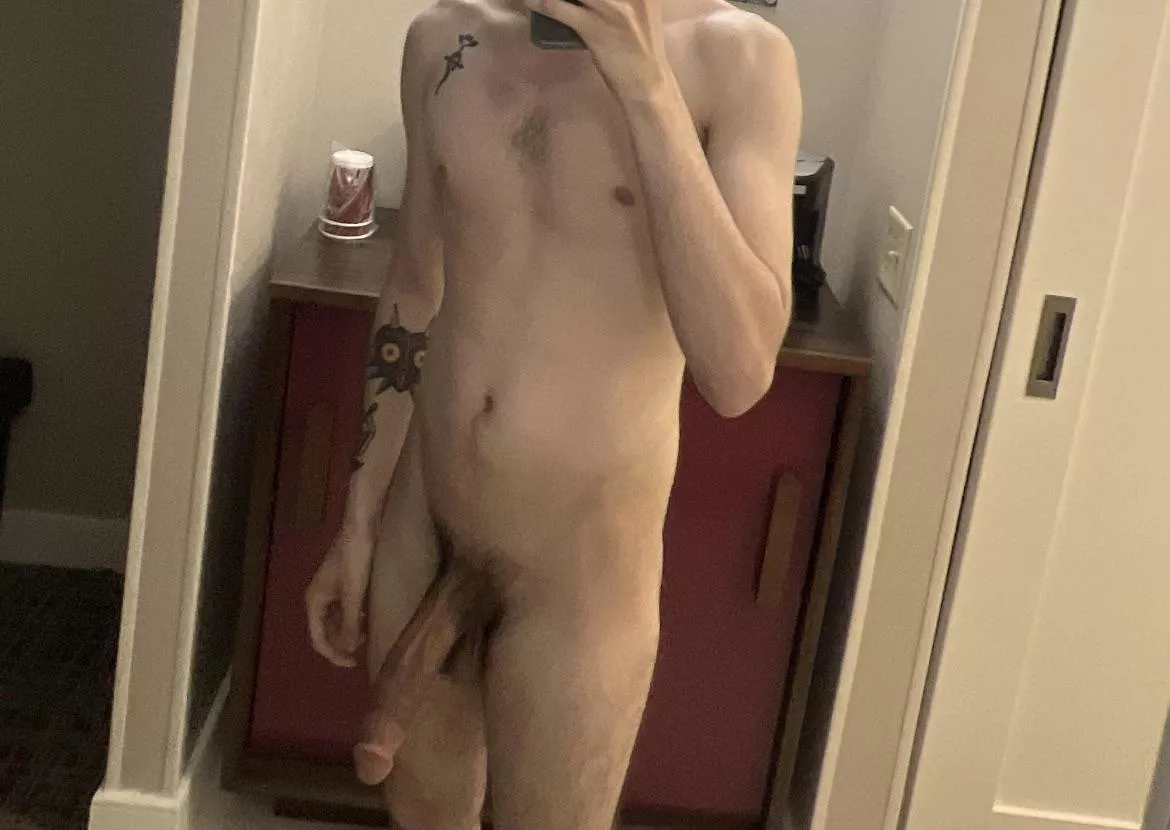 Hope you’re having a solid Sunday :) posted by ClaustrophobicLonely