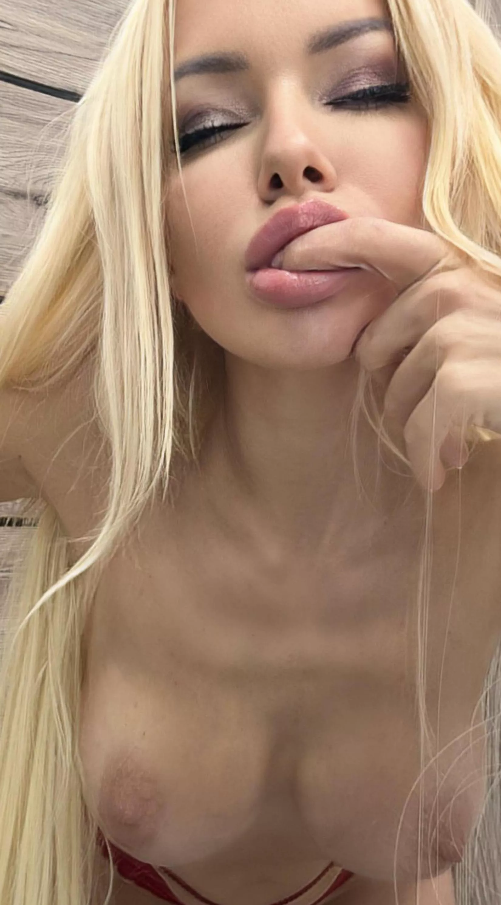 I don't have the best body but I like to surprise people posted by misversoslw