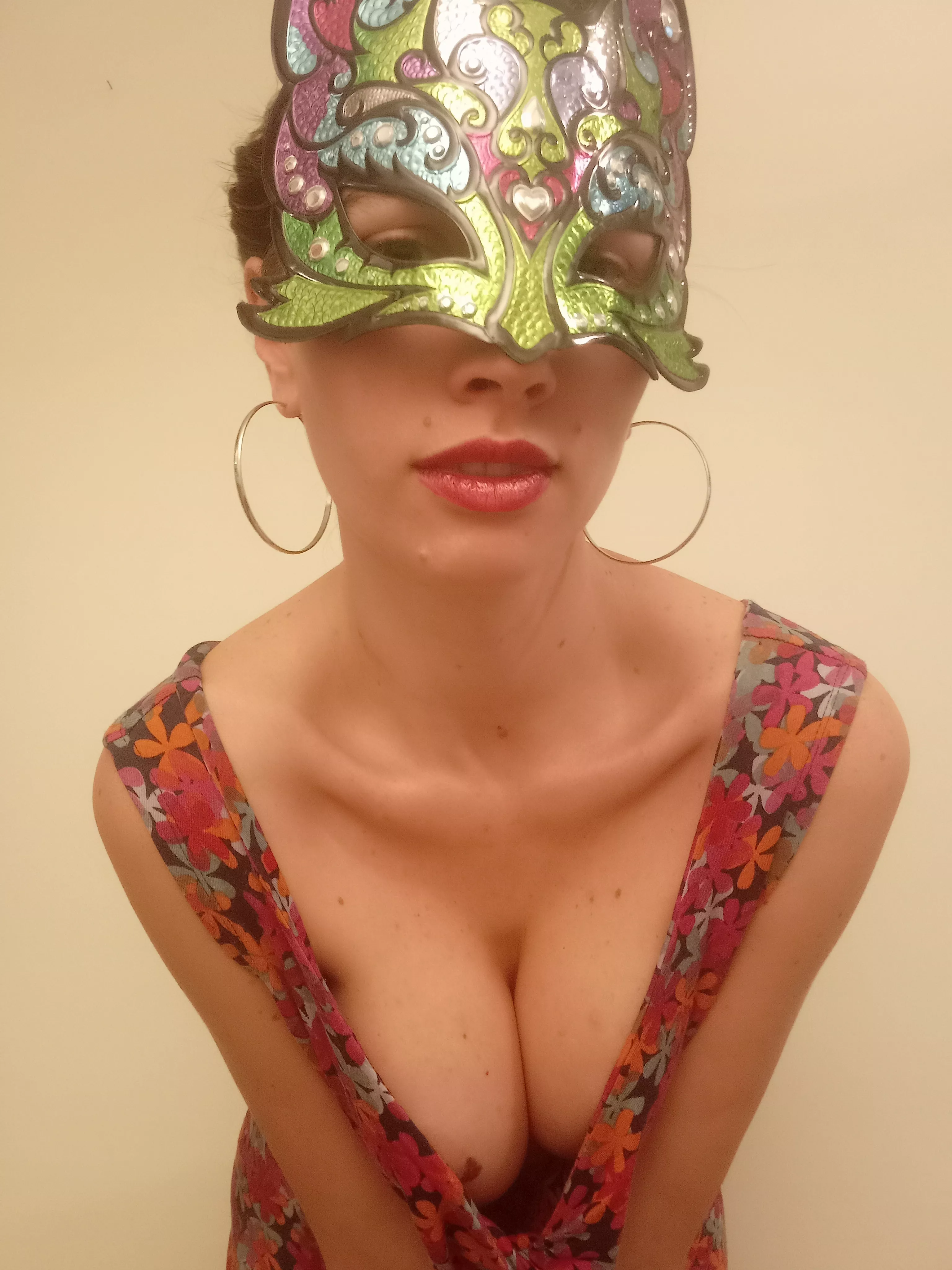 I like things that sparkle. posted by Gipsyblu