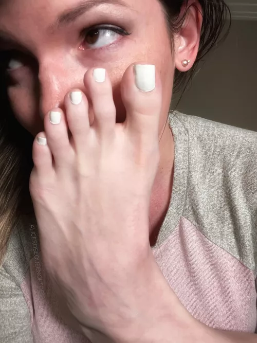 I think you’d take a sniff 🤷‍♀️ by AliceRoseQueenOfToes