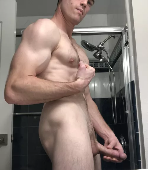 I’ll delete this in a bit, but couldn’t resist showing off the arms. by johnfuckme69